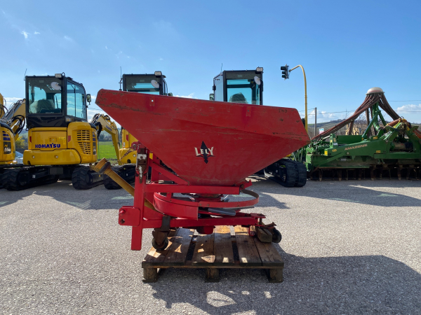 Spandiconcime Lely 1500