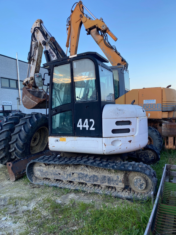 Escavatore cingolato Bobcat 442